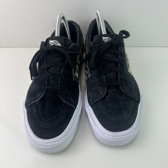 Vans Sk8-Low Animal Print Tiger Black Suede Sneakers Size 9.5 - Picture 2 of 9